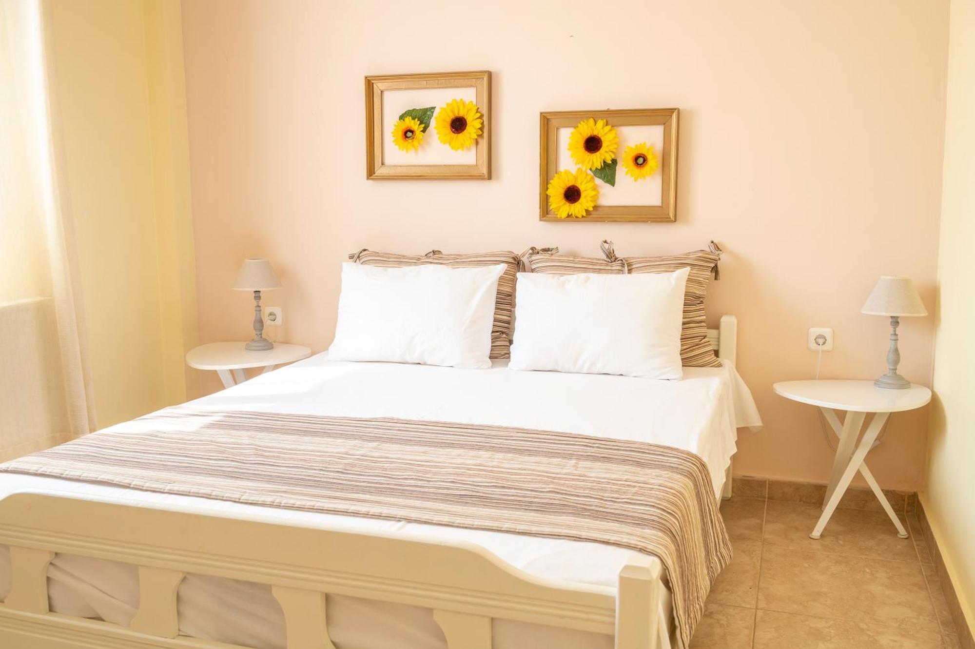 Stamatia Suites Asprovalta Exteriör bild